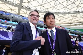 在线体育注册平台-法国杯清晨再迎强敌；广州队更衣室发声；主帅态度——气氛紧张；资深球员宣示担当的简单介绍