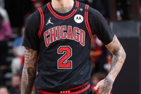 Kaiyun Sports-里程碑夜芝加哥公牛刷新队史纪录；全明星赛转会期刷纪录；更衣室稳定；控场能力受关注的简单介绍