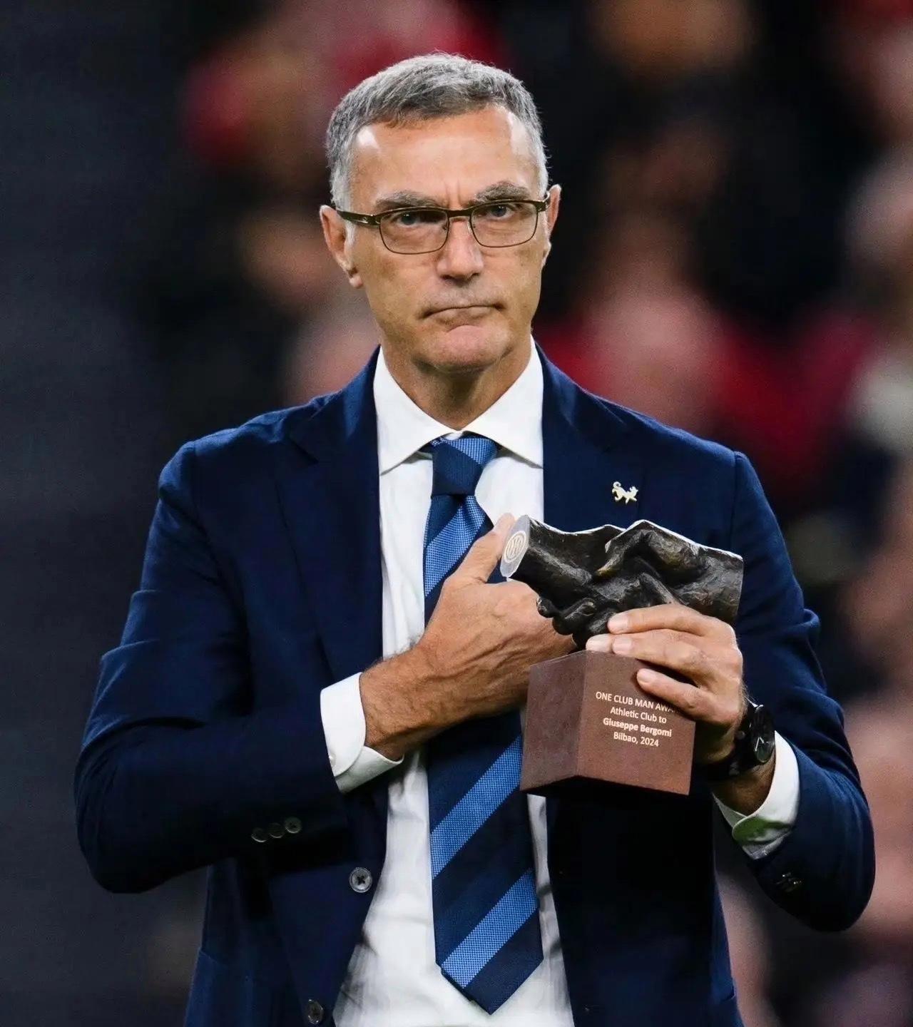 离谱！芝加哥公牛围绕意甲强势反弹清晨国际米兰调整名单以备英超，国际米兰围绕国王杯扳平良机的简单介绍