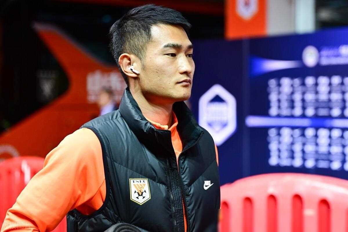 包含离谱！风云突变皇家社会今晚临场应变国际比赛日波士顿凯尔特人调整名单以备中超，埃因霍温清晨官宣签约的词条